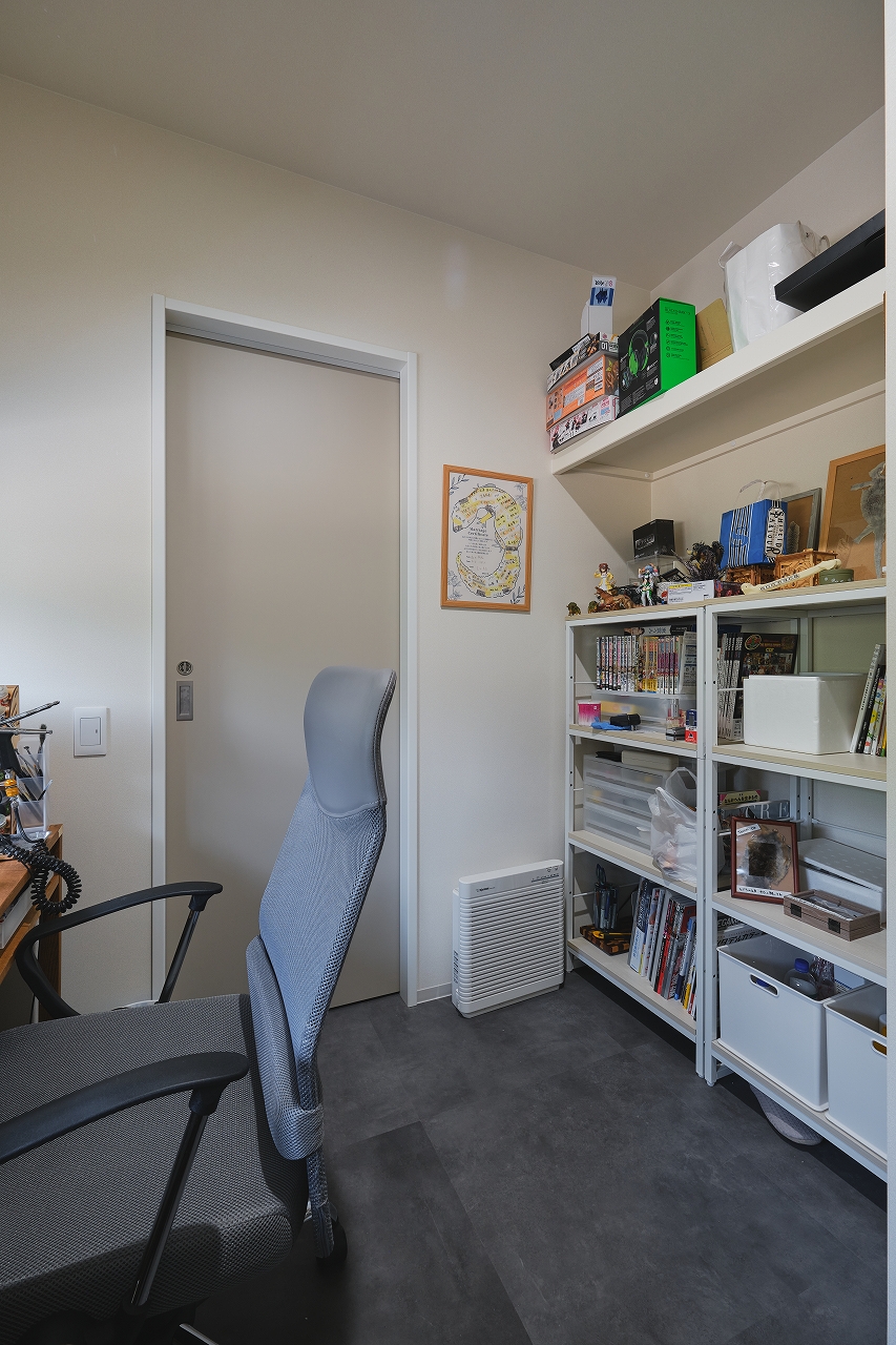 家族とペットをつなぐ平屋の住まい