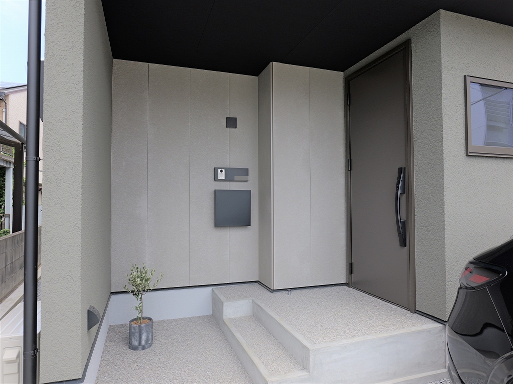 通り土間とスキップフロアが家族をつなぐ家