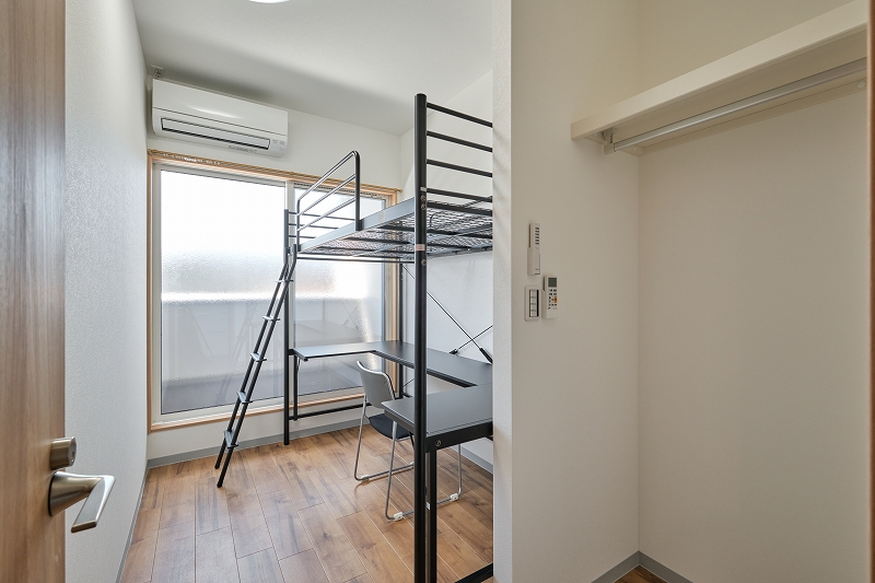 特殊建築物実例　学生寮