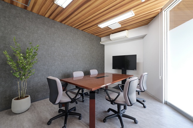 リフォーム事例(事務所):仕組みづくりのプロが働く場所を、次のステージへアップデートするオフィスリノベーション