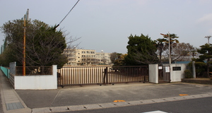 市立木太南小学校<br />
徒歩15分(約1200ｍ)