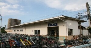 ことでん「三条」駅<br />
徒歩5分(約390ｍ)